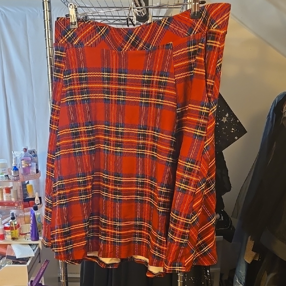 Torrid betsey johnson plus size Red Plaid Skirt 3